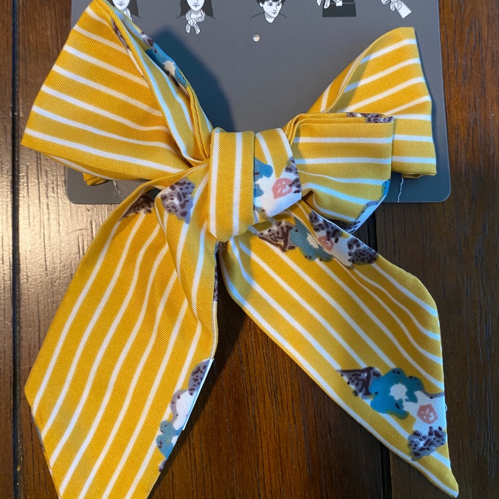 Mustard floral head Scarf🧣